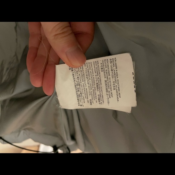 Balenciaga authentic 3M reflective puffer jacket - Picture 8 of 15